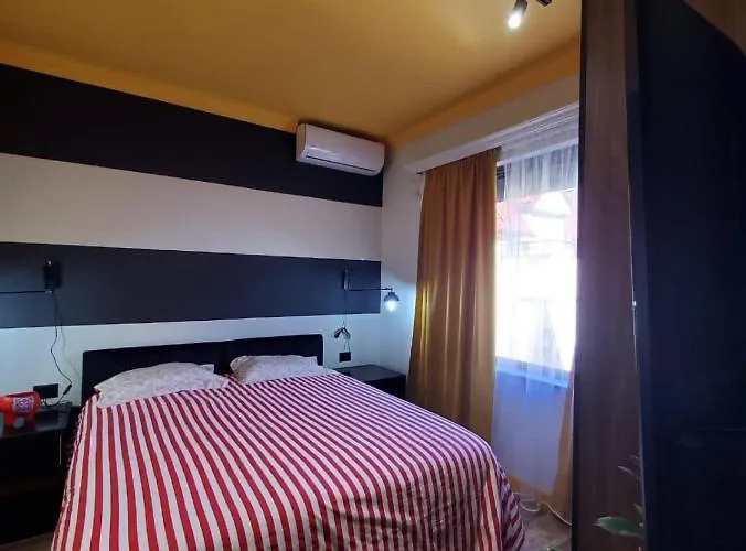 Helga's Sunset アパート *