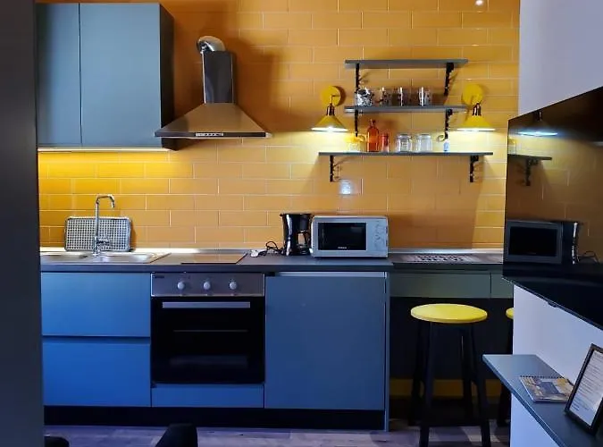 Lägenhet Helga's Sunset Tirana